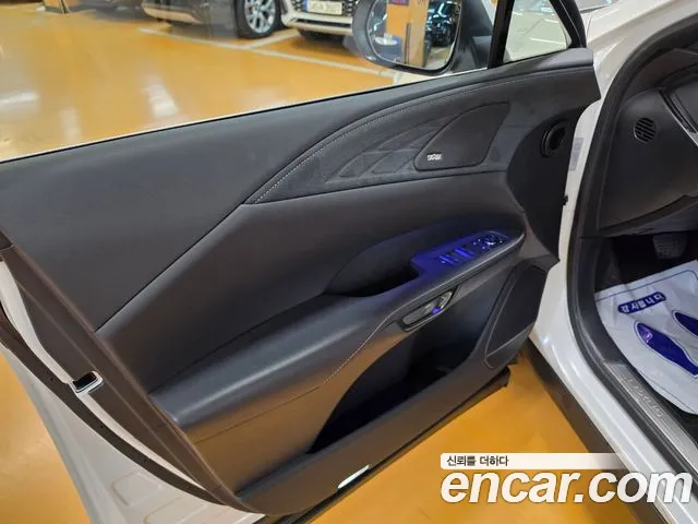 Lexus RX RX450h+ 5th Gen — Фото автомобиля 17