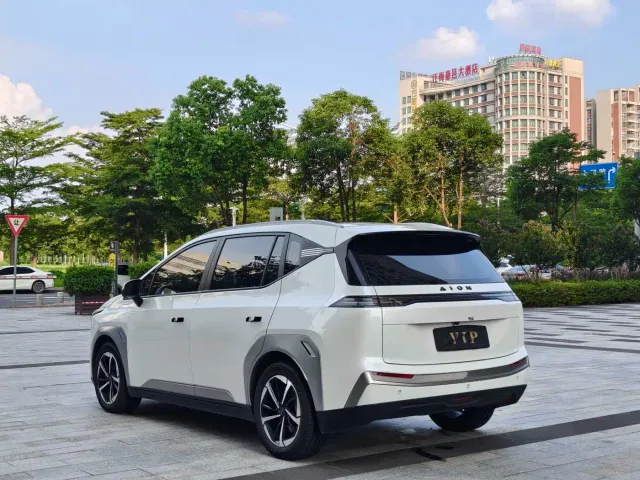 GAC Aion Y — Фото автомобиля 15