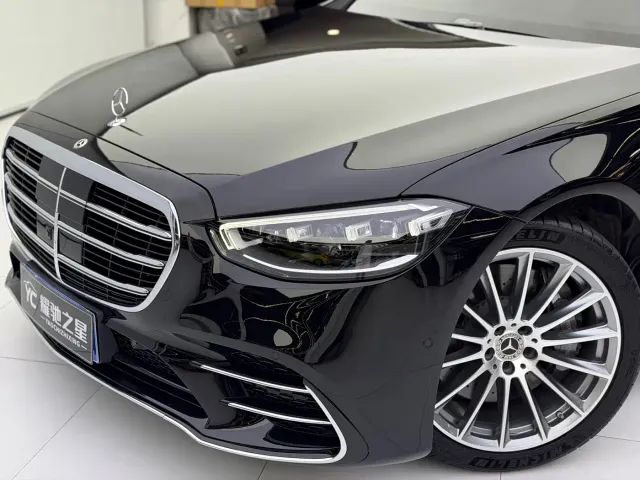 Mercedes-Benz S-Class — Фото автомобиля 3