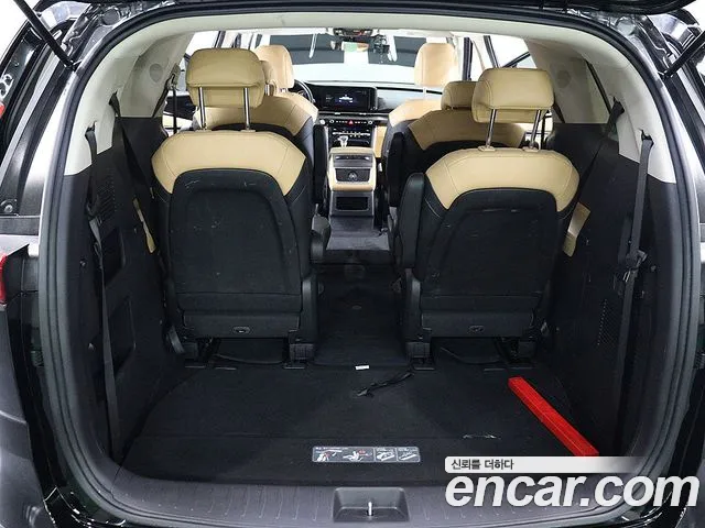 Kia Canival Carnival 4 поколение 9 мест Prestige — Фото автомобиля 5