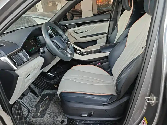 BYD Song PLUS — Фото автомобиля 14