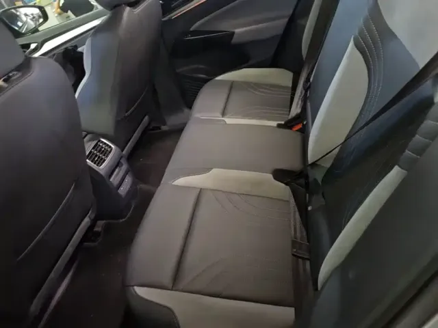 Volkswagen ID.4 Crozz — Фото автомобиля 16