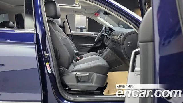 Volkswagen Tiguan — Фото автомобиля 26