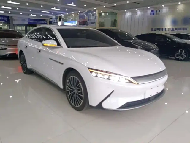 BYD Han — Фото автомобиля 3