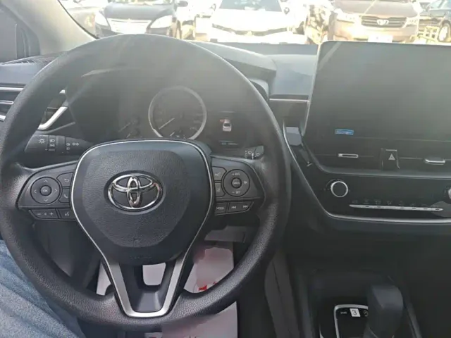 Toyota Corolla — Фото автомобиля 9