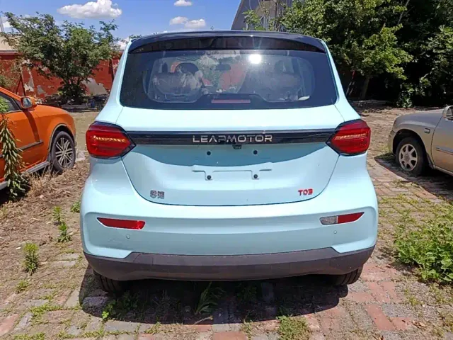Leapmotor T03 — Фото автомобиля 5