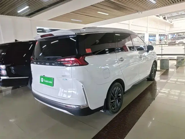 Maxus G50 — Фото автомобиля 6
