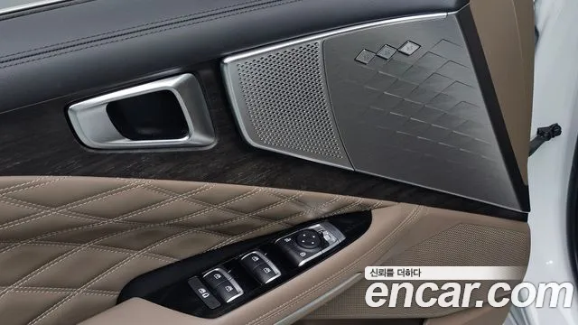 Kia K8 K8 Hybrid — Фото автомобиля 17