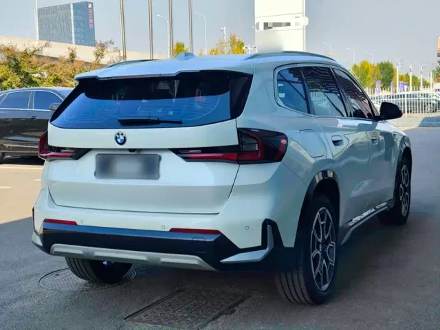 BMW X1 — Фото автомобиля 6