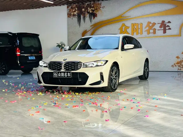 Фотография автомобиля — BMW 3 Series