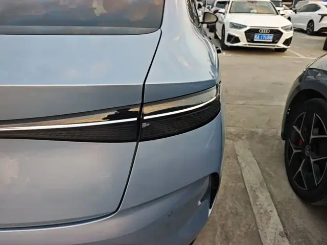 BYD Seal — Фото автомобиля 7