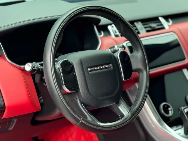 Land Rover Range Rover Sport — Фото автомобиля 14