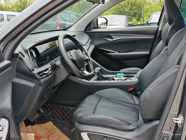 Changan CS75 Plus — Фото автомобиля 6