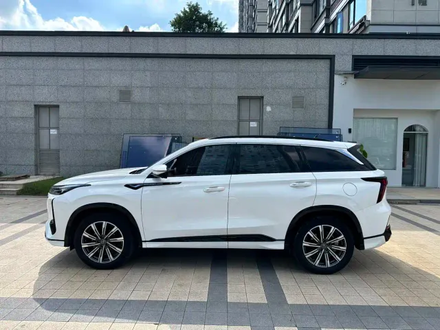 Changan CS75 Plus — Фото автомобиля 7