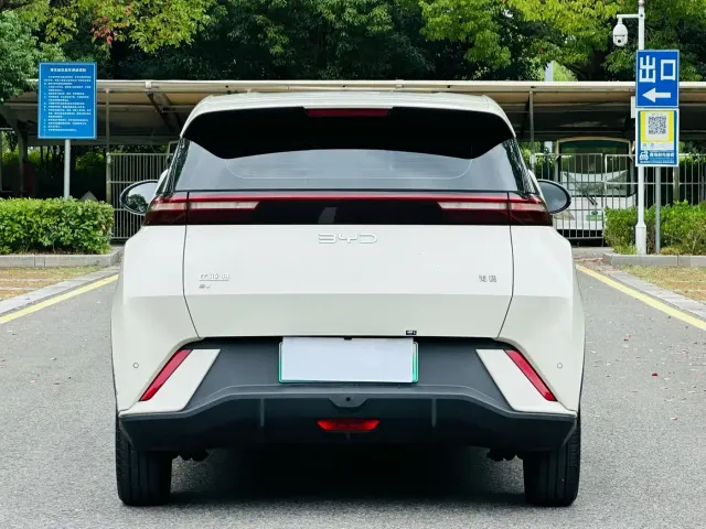 BYD Seagull — Фото автомобиля 9