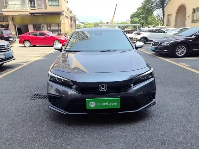 Honda Civic — Фото автомобиля 2