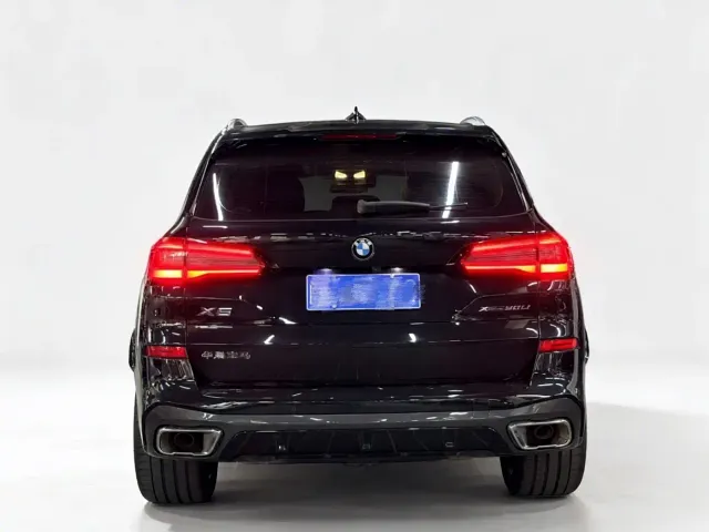 BMW X5 — Фото автомобиля 5