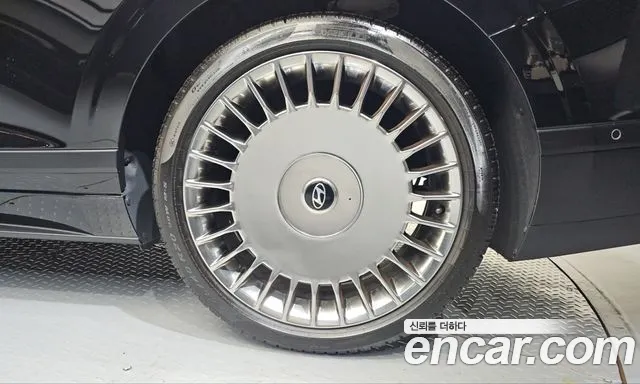 Hyundai Grandeur GN7 — Фото автомобиля 6