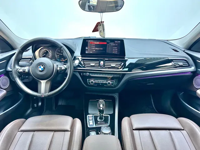 BMW 1 Series — Фото автомобиля 12