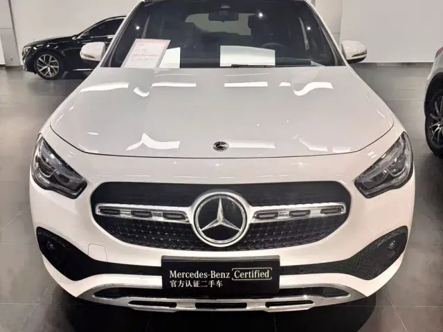 Фотография автомобиля — Mercedes-Benz GLA-Class