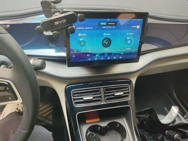 BYD Qin PLUS — Фото автомобиля 9