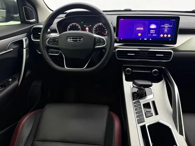 Geely Binyue — Фото автомобиля 15