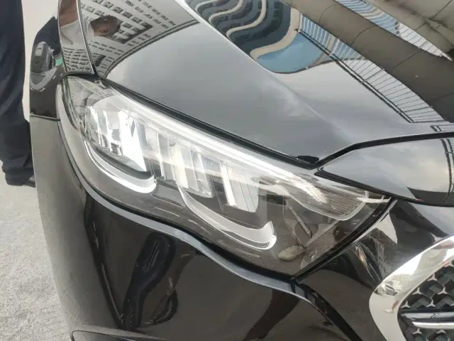 Mercedes-Benz E-Class — Фото автомобиля 7