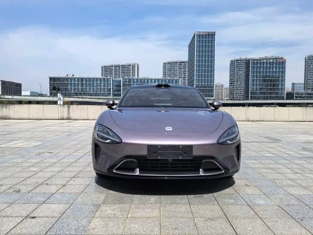 Xiaomi SU7 — Фото автомобиля 2