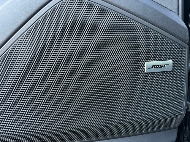 Porsche Cayenne — Фото автомобиля 27