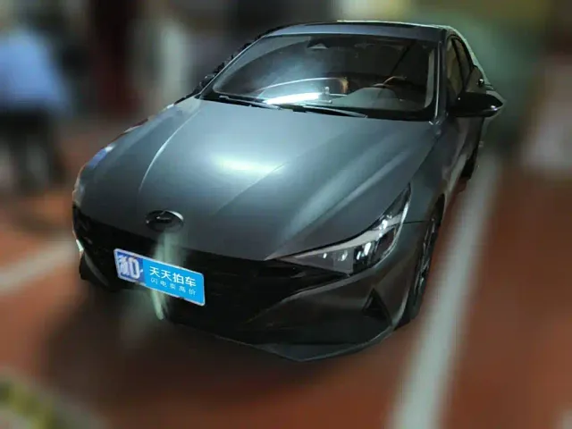 Фотография автомобиля — Hyundai Elantra