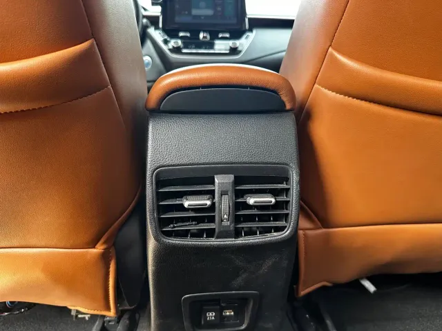 Toyota Corolla — Фото автомобиля 22