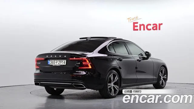 Вольво S60 S60 третьего поколения B5 Inscription — Фото автомобиля 2