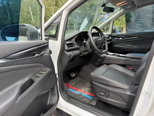 Maxus G50 — Фото автомобиля 12