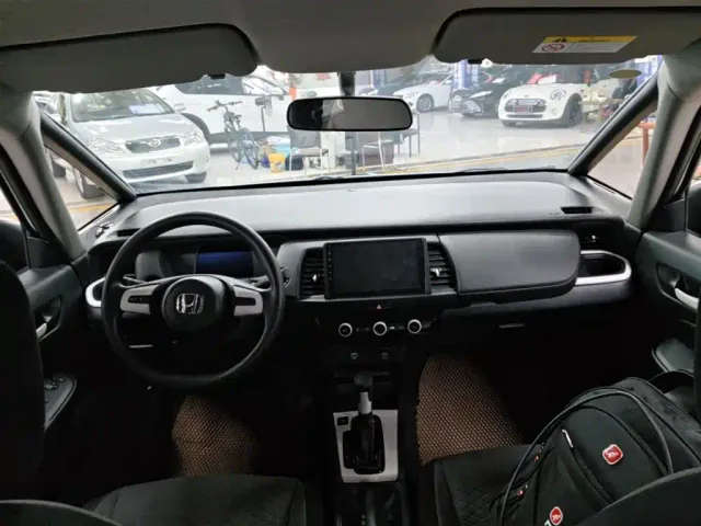 Honda Fit — Фото автомобиля 9