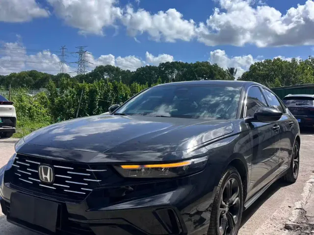 Honda Accord — Фото автомобиля 5