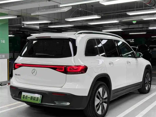 Mercedes-Benz EQB — Фото автомобиля 4