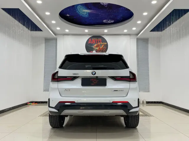 BMW X1 — Фото автомобиля 23