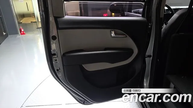 Kia RAY Новый Kia Ray Фургон — Фото автомобиля 24