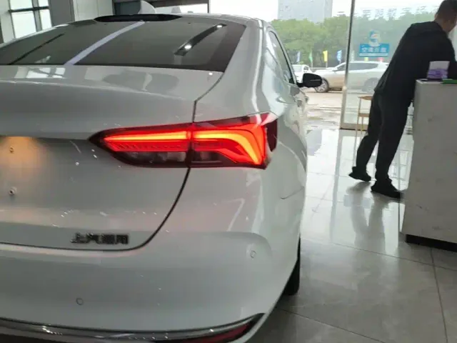 Buick Verano — Фото автомобиля 23