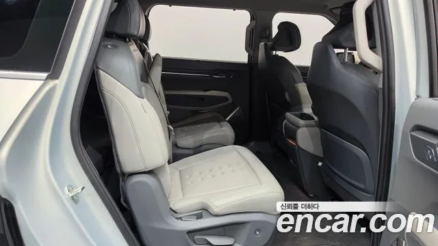Kia EV9 — Фото автомобиля 12