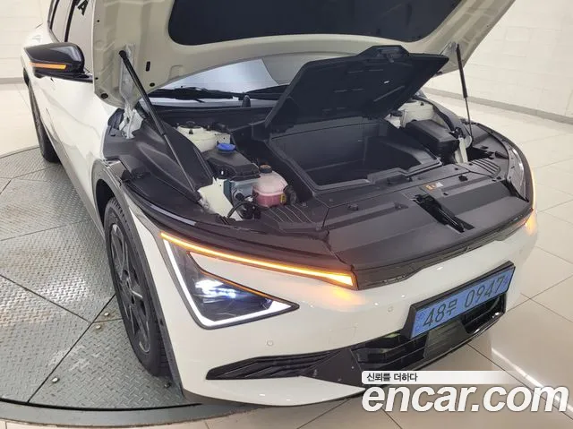 Kia EV6 — Фото автомобиля 6