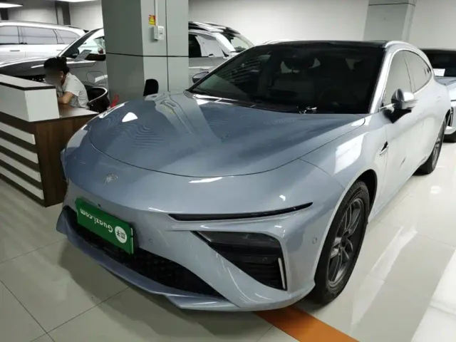 Фотография автомобиля — Hozon Nezha S Shooting Brake