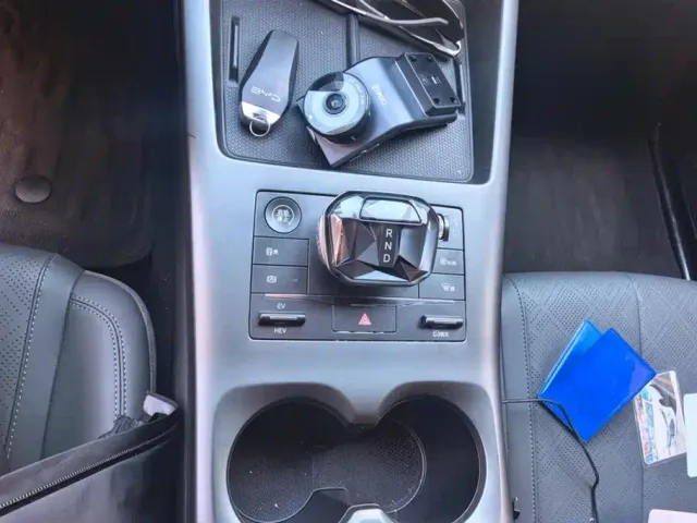 BYD Qin PLUS — Фото автомобиля 16