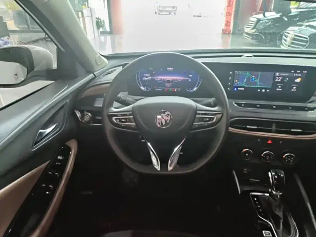 Buick Verano — Фото автомобиля 10