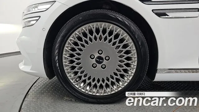Genesis G80 Бензин 2.5 турбо AWD — Фото автомобиля 5