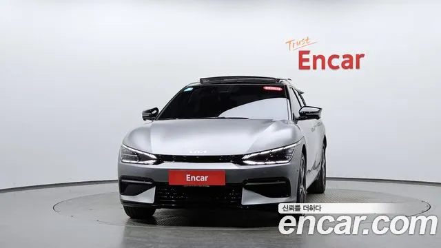 Kia EV6 — Фото автомобиля 3