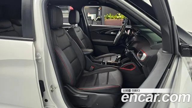 ChevroletGMDaewoo Trailblazer Trailblazer 1.3 турбо 4WD — Фото автомобиля 10