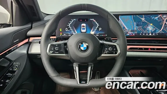 BMW 5-Series — Фото автомобиля 13