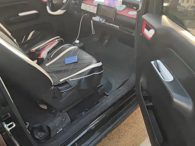 Wuling Hongguang Mini EV — Фото автомобиля 8