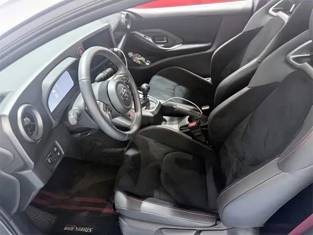 Toyota GR YARIS — Фото автомобиля 2